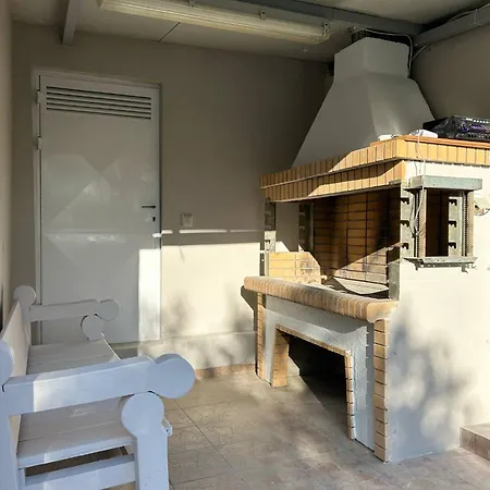 بيت للعطل Κτημα Εριφυλλη Khora