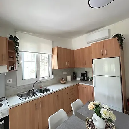 Κτημα Εριφυλλη * Khora